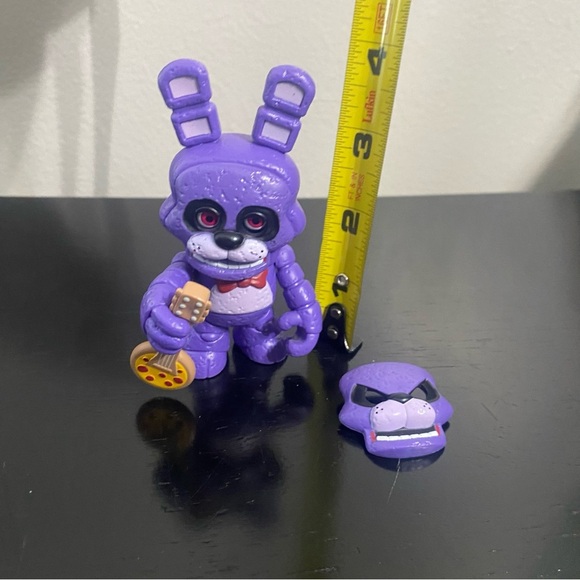 Funko Snaps Five Nights at Freddy's Bonnie Figure Purple - Picture 3 of 5